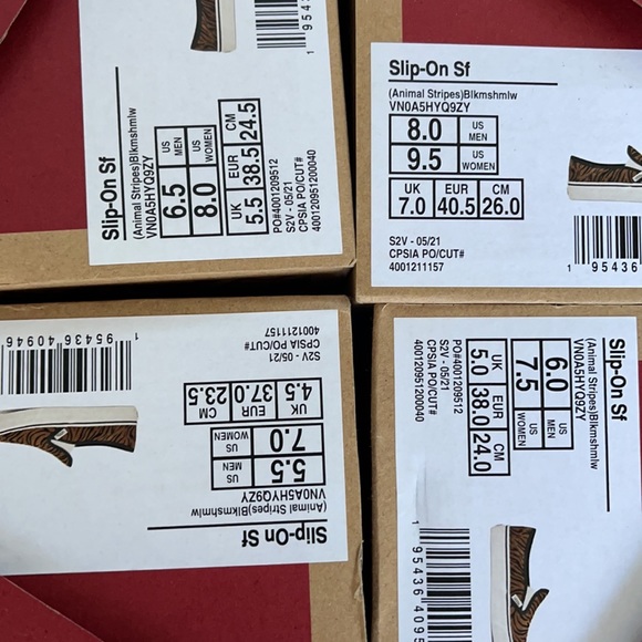 Vans Slip-On SF Animal Stripes Black/Marshmallow WMNS - Picture 16 of 16